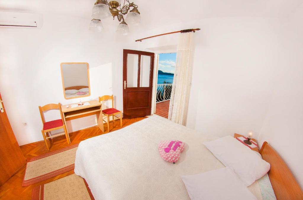Tri Sestre Rooms ดูบรอฟนิก ภายนอก รูปภาพ
