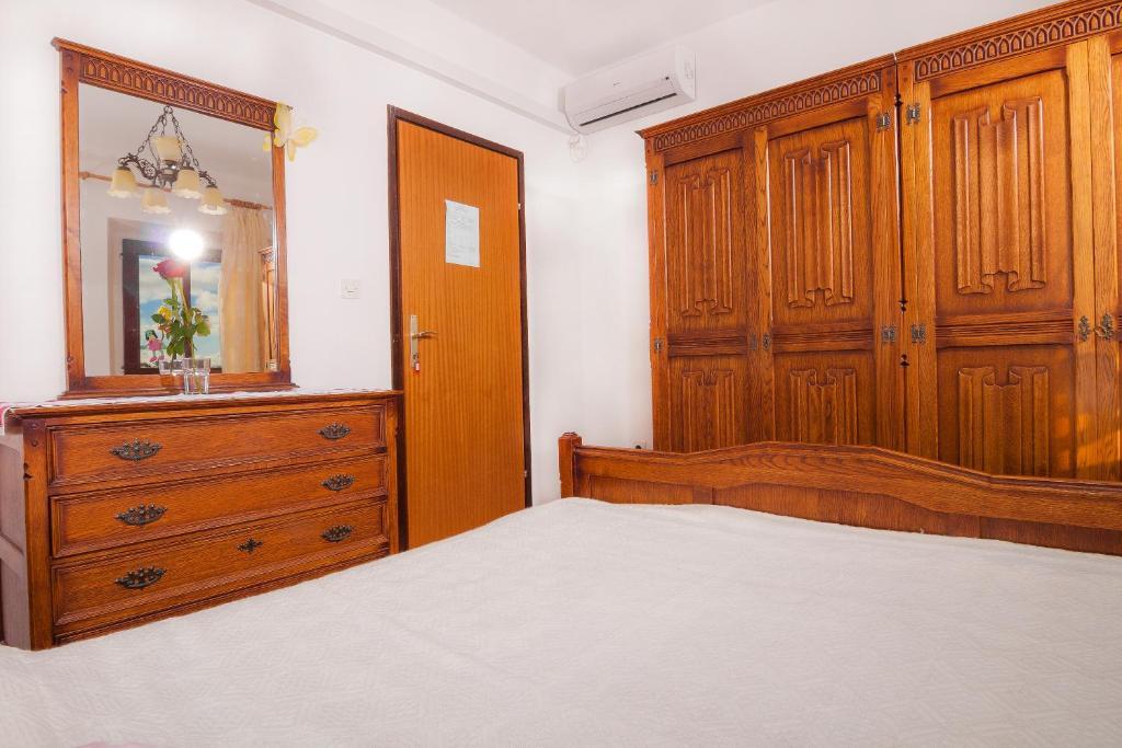 Tri Sestre Rooms ดูบรอฟนิก ภายนอก รูปภาพ