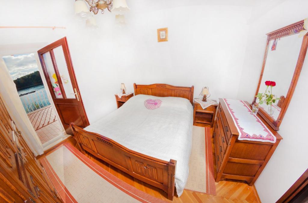 Tri Sestre Rooms ดูบรอฟนิก ภายนอก รูปภาพ